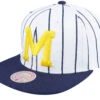 University Of Miami Newco White/Navy Snapback - Mitchell & Ness