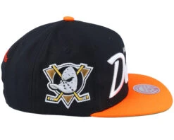 Anaheim Ducks Vintage Script Black/Orange Snapback - Mitchell & Ness -Mitchell & Ness 196294995792 4