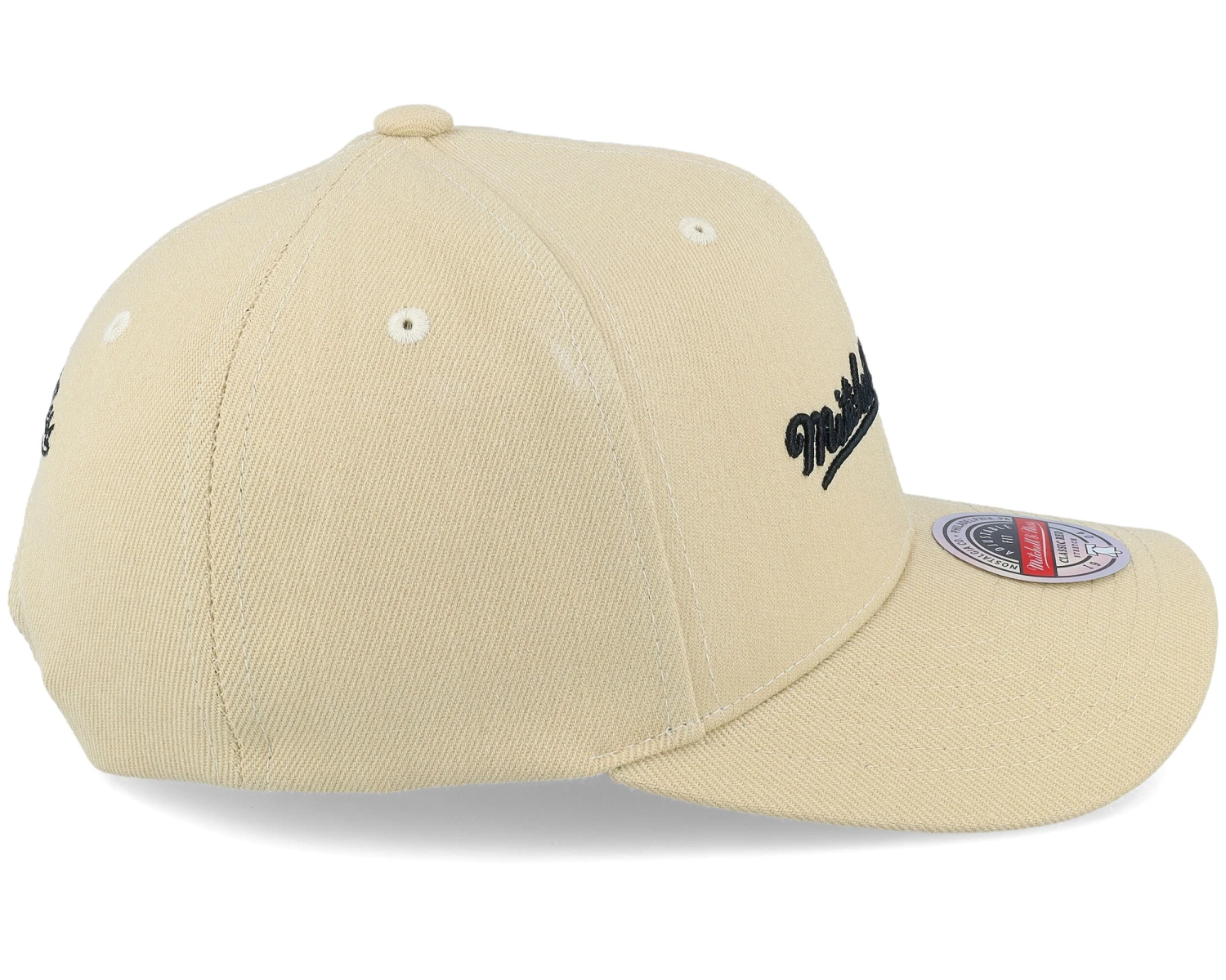 Comfy Core Stretch Off White Adjustable - Mitchell & Ness 4 Comfy Core Stretch Off White Adjustable - Mitchell & Ness - Image 4