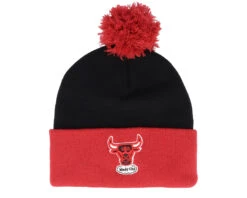 Chicago Bulls Two Tone Pom Beanie Black/Red Pom - Mitchell & Ness
